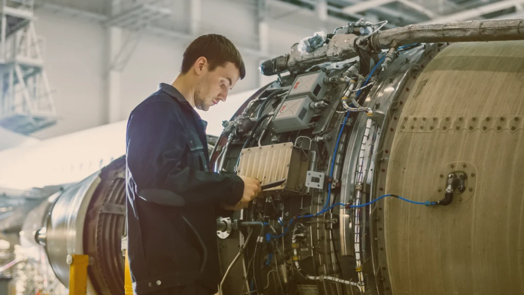 Aircraft maintenance data analysis and reporting